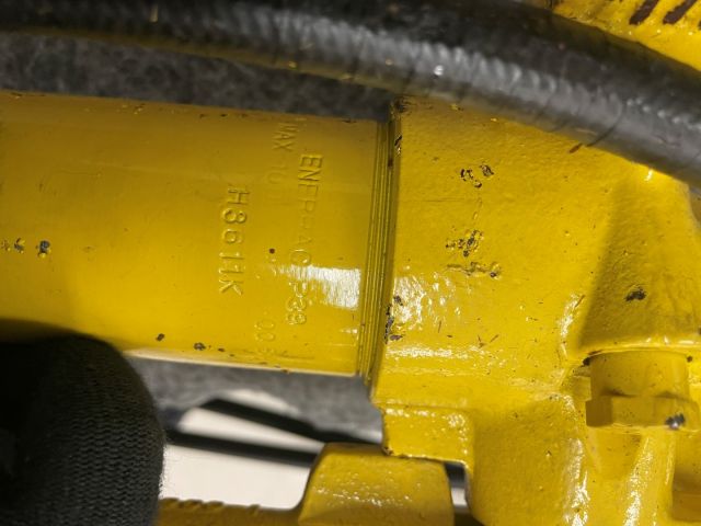 839399-6 Hand pump thrust reverser