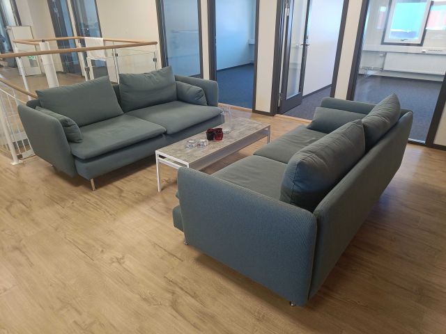 826274-1 Sofas and tables