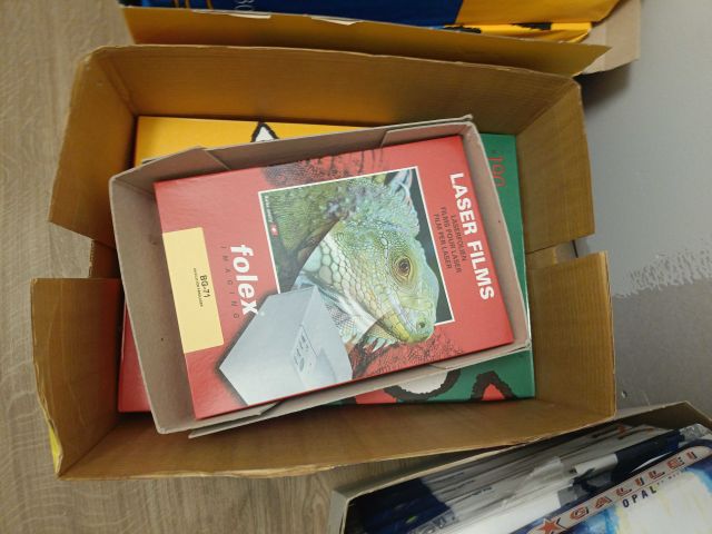 826287-9 Lot of printer paper