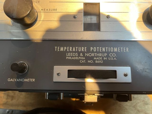 877026-6 Temperature potentiometer