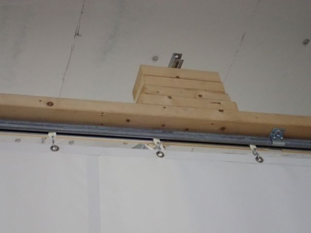 861519-6 Skyddsdraperi