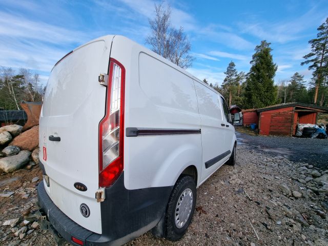 884208-7 Ford FCC Transit Custom - 2013