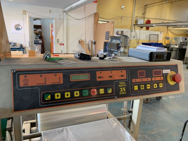 876482-3 Wrapped Fai pack Sm53e -1999