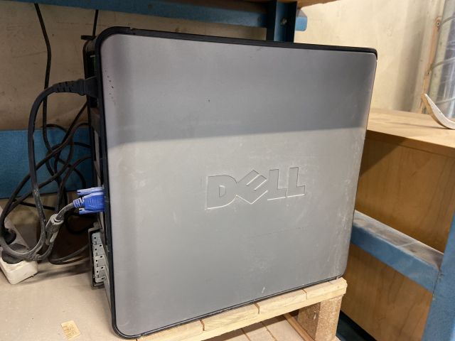 876529-5 Computer Optiplex 780, screen