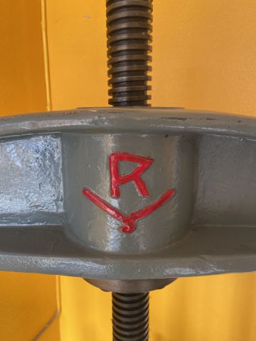 876568-4 Bokpress James Rohdin