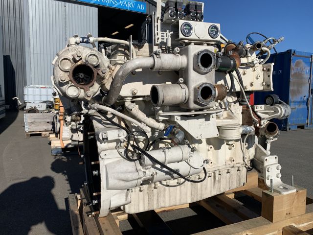 866646-2 Caterpillar C9 Marine Engine