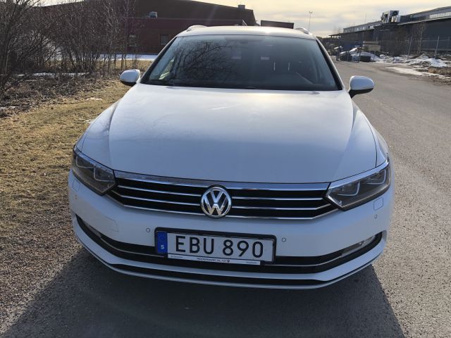 884640-7 Volkswagen Passat Variant 2.0 TDi BlueMotion - 2015