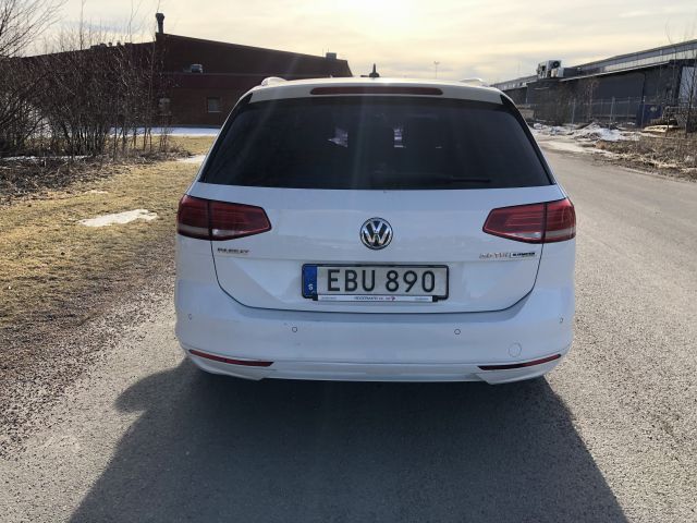 884640-8 Volkswagen Passat Variant 2.0 TDi BlueMotion - 2015