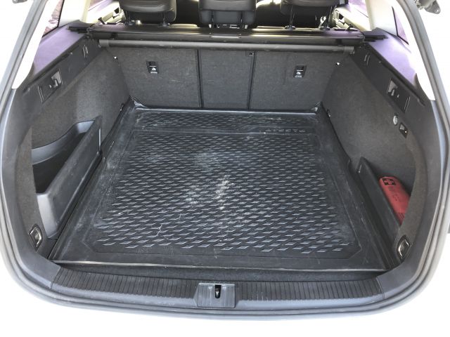 884640-28 Volkswagen Passat Variant 2.0 TDi BlueMotion - 2015