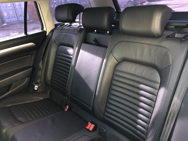 884640-25 Volkswagen Passat Variant 2.0 TDi BlueMotion - 2015