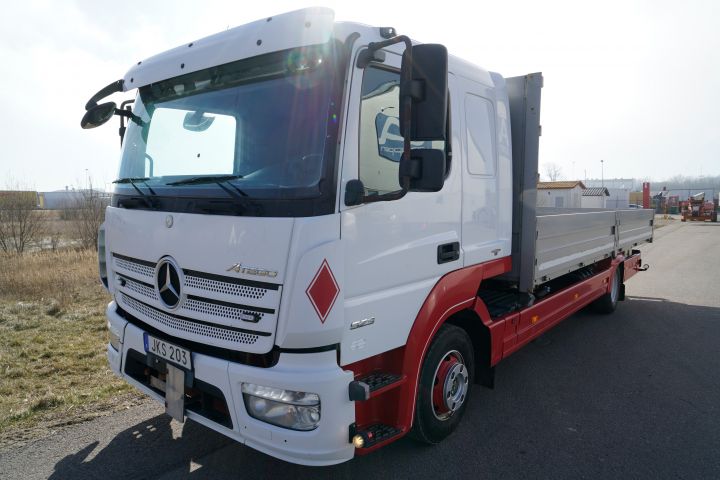 884574-1 Mercedes-Benz 967PKX2 ATEGO - 2014