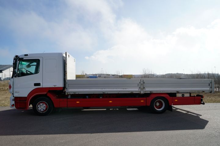 884574-2 Mercedes-Benz 967PKX2 ATEGO - 2014