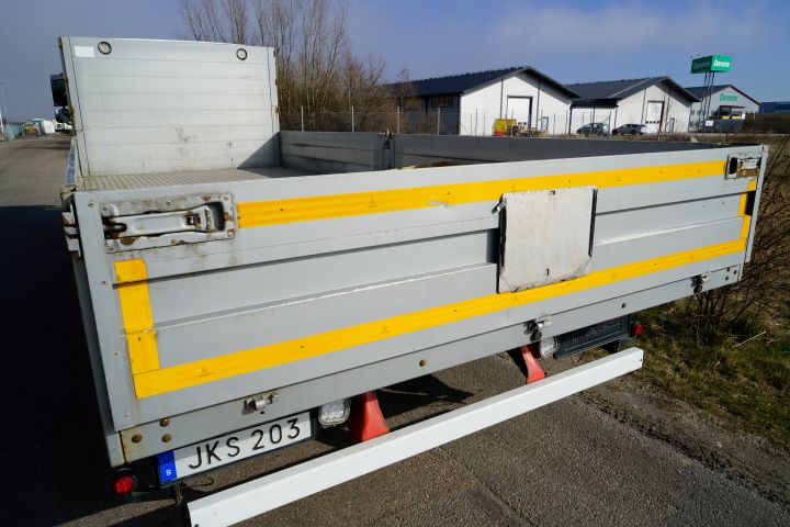 884574-5 Mercedes-Benz 967PKX2 ATEGO - 2014