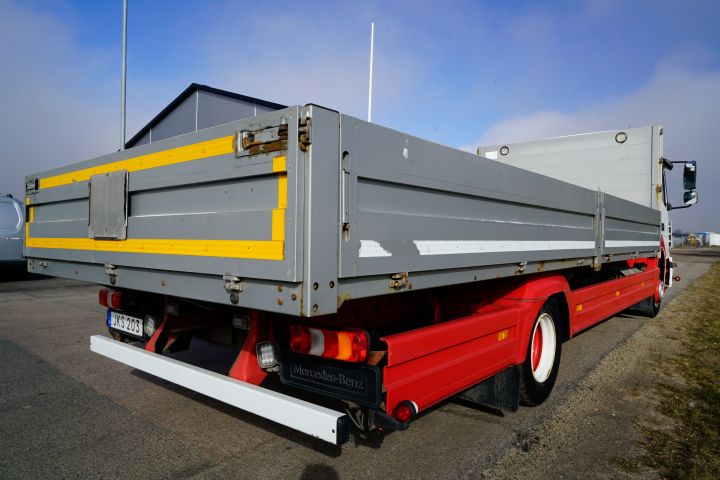 884574-7 Mercedes-Benz 967PKX2 ATEGO - 2014