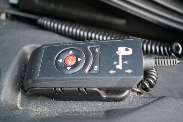 884574-17 Mercedes-Benz 967PKX2 ATEGO - 2014