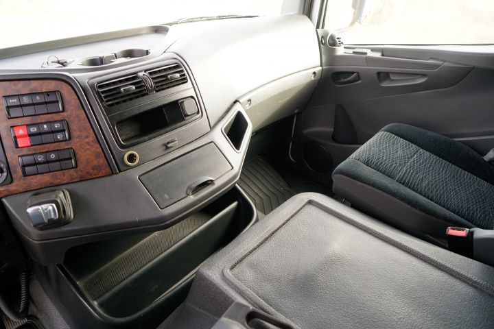 884574-20 Mercedes-Benz 967PKX2 ATEGO - 2014