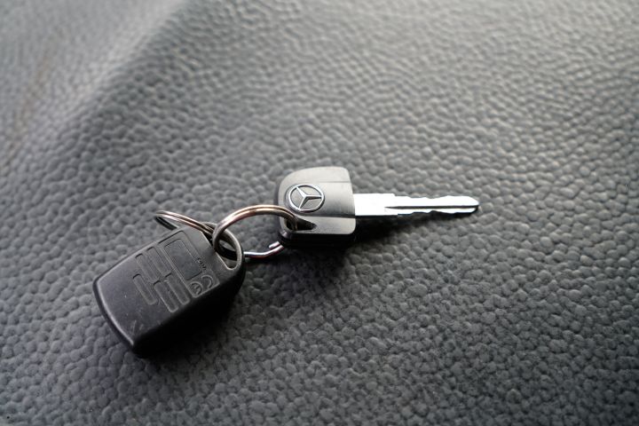 884574-24 Mercedes-Benz 967PKX2 ATEGO - 2014