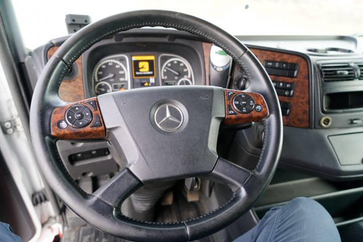 884574-25 Mercedes-Benz 967PKX2 ATEGO - 2014