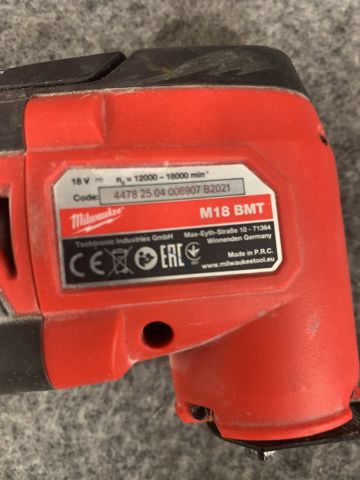 876633-3 Multi-tool Milwaukee M18 BMT