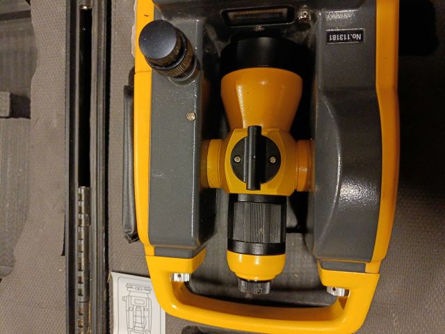 826317-6 Theodolite Pronivo DGTA-2