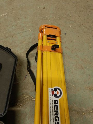 826317-14 Theodolite Pronivo DGTA-2