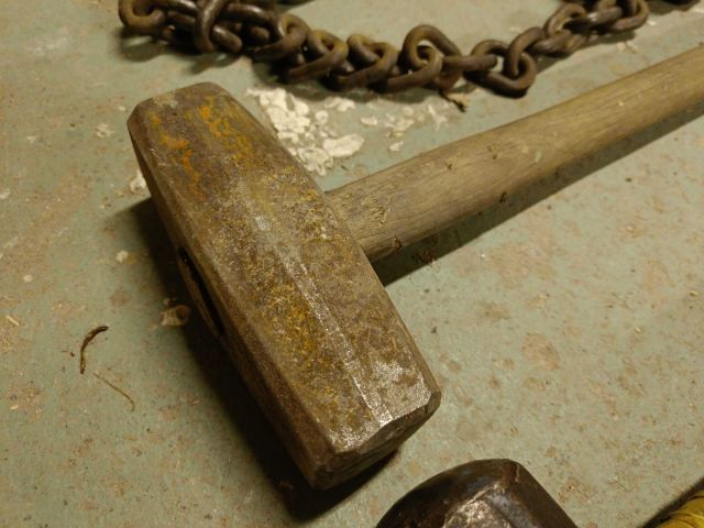 826318-8 Sledgehammer, Chain block and Splice cable