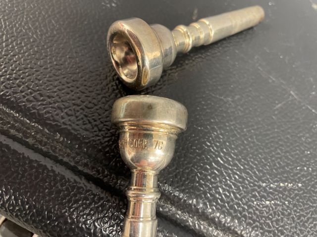 828710-8 Trumpet Besson 600 with two nozzles