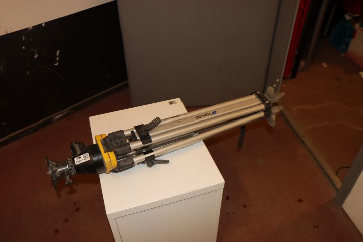 659371-1 Stand TopCon