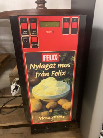 874183-2 Felix moss dispenser