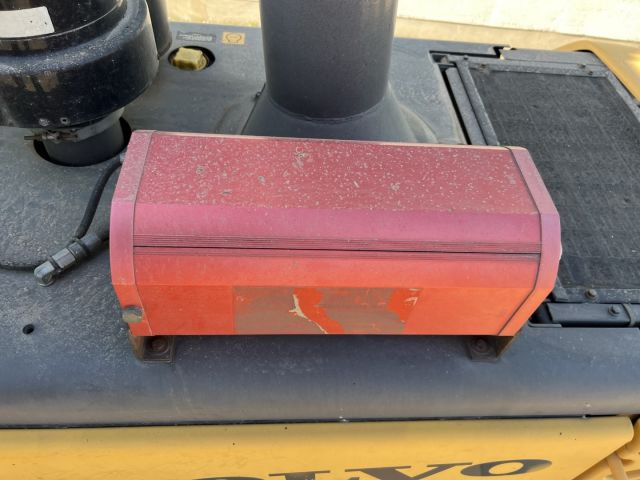 779668-23 Wheel loader Volvo L60E -05