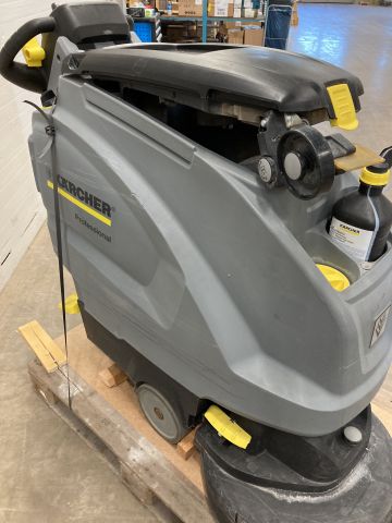 880039-3 Cleaning machine Kärcher B40 - 2017, 1128h