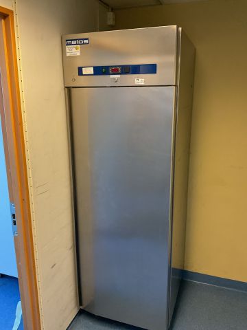 836875-1 Refrigerator Metos