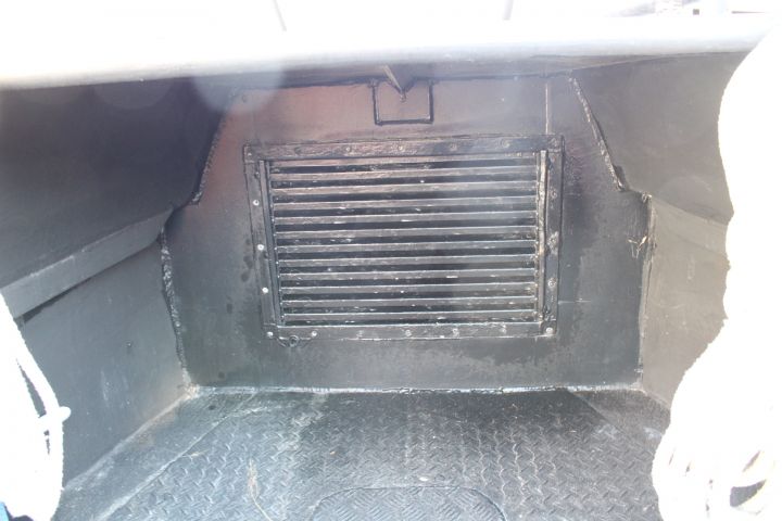 885207-12 MOB boat * Frb boat * Sea Bear 23. Only 450 hours on the engine