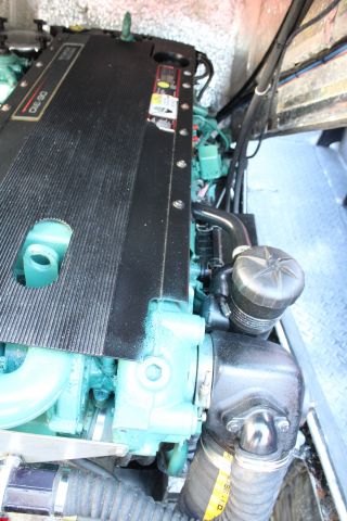 885207-17 MOB boat * Frb boat * Sea Bear 23. Only 450 hours on the engine