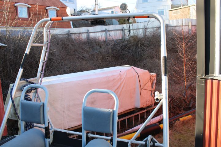 885207-21 MOB boat * Frb boat * Sea Bear 23. Only 450 hours on the engine