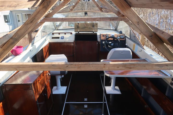 889556-37 Norcem Day 21 DC with unused volvo penta B230 [renovation project started]