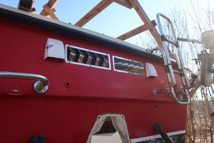 889556-72 Norcem Day 21 DC with unused volvo penta B230 [renovation project started]