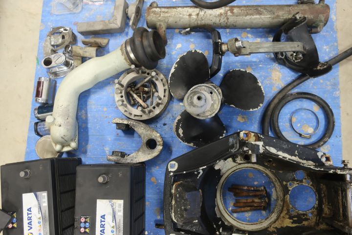 889556-123 Norcem Day 21 DC with unused volvo penta B230 [renovation project started]