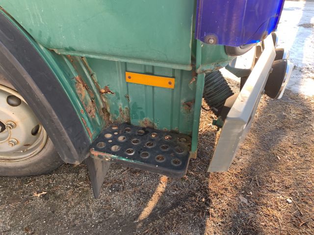 809528-6 Horse transport Volvo F 406-4X2 1V - 1978