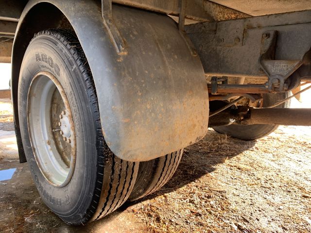 809528-10 Horse transport Volvo F 406-4X2 1V - 1978