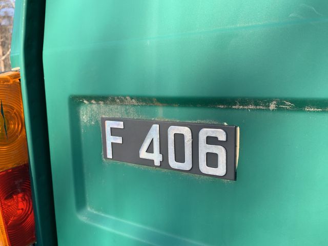 809528-21 Horse transport Volvo F 406-4X2 1V - 1978