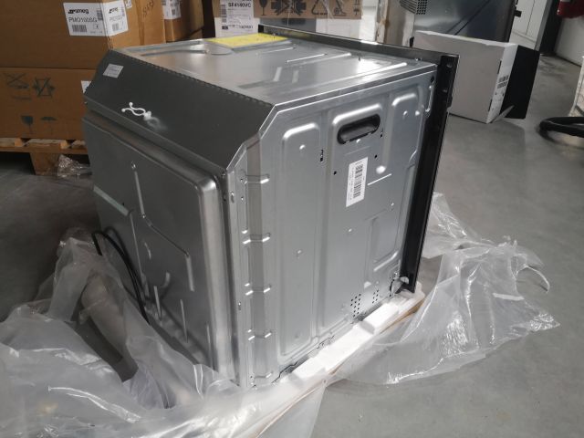880268-4 Thermo-ventilated Oven SMEG SF6101TVN1