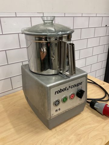 836910-2 Robot Coupe mixer R6 7L