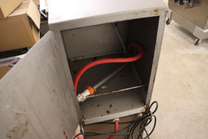 889878-5 Bakon Mini Jelly 2000 gel spray machine