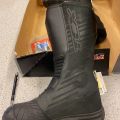 885241-3 Mc boots. Tcx infinity evo Gtx. Size 40. Brand new. FREE SHIPPING, Low reservation prices