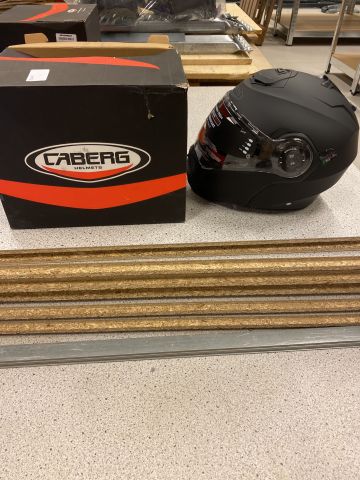890204-1 Mc helmet. Caberg Droid matt black size xs. New