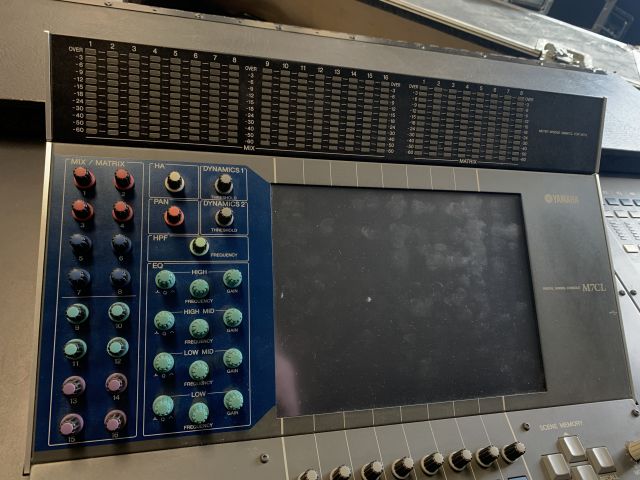 866609-6 Digital mixer YAMAHA - M7CL48