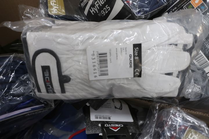 890110-11 Lot with work gloves HyFlex, Guide and Ansell etc.