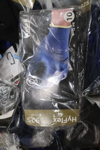 890110-16 Lot with work gloves HyFlex, Guide and Ansell etc.