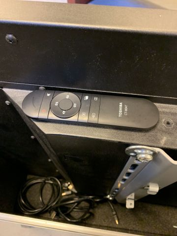 803076-7 Toshiba lcd display TD-E501 incl. stand and case